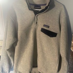 Medium Patagonia quarter button